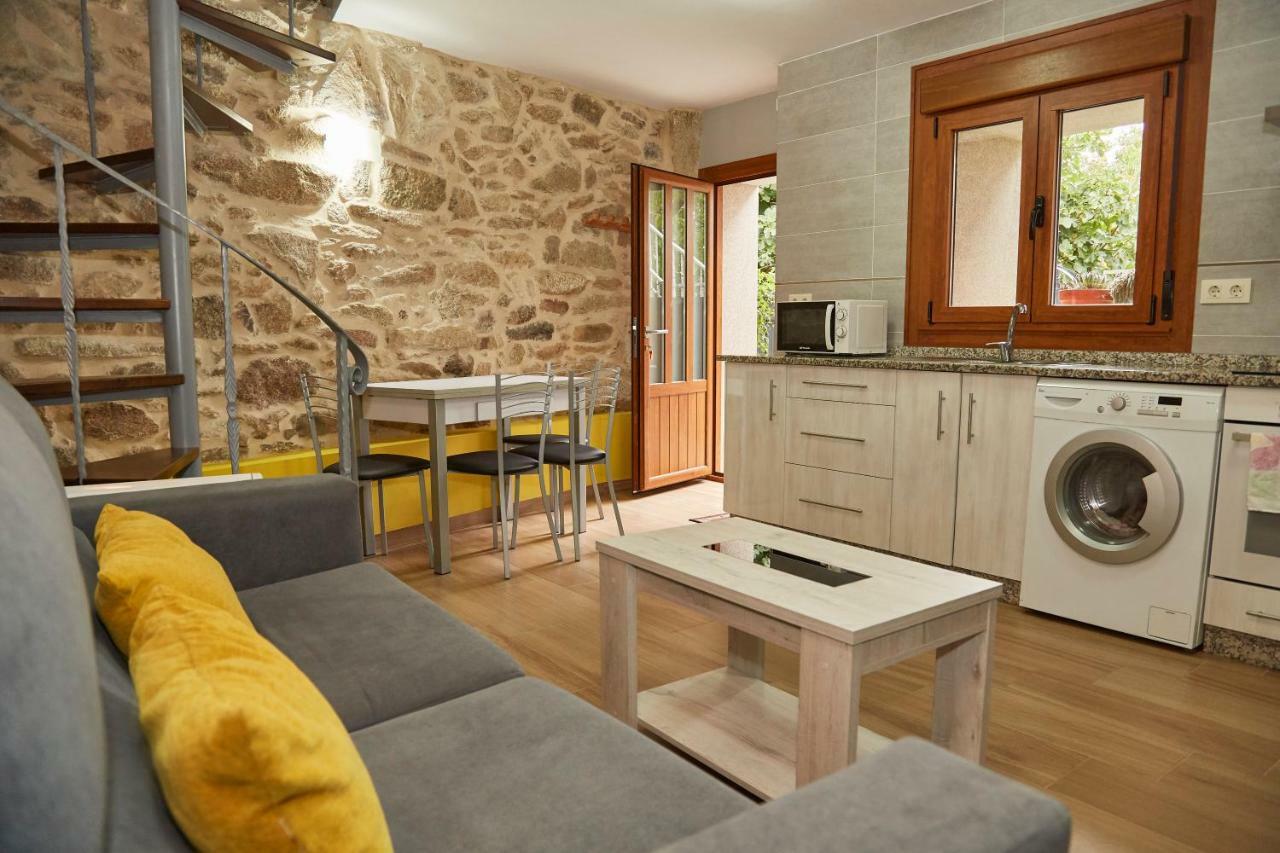 A Cucada Apartment Sabariz Bagian luar foto